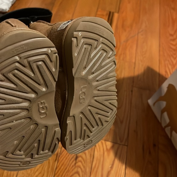 Girls Uggs MK boots lot - Picture 4 of 9